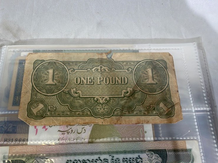 #40310-•-foreign-currency-bank-notes-image-90