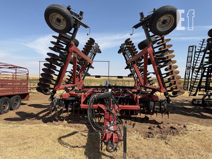 case-ih-true-tandem-330-turbo-image-7