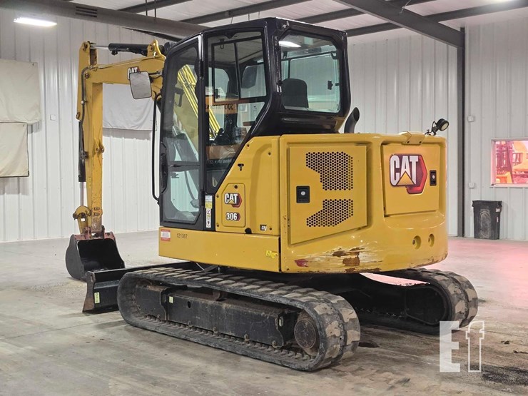 2021-caterpillar-306cr-image-4