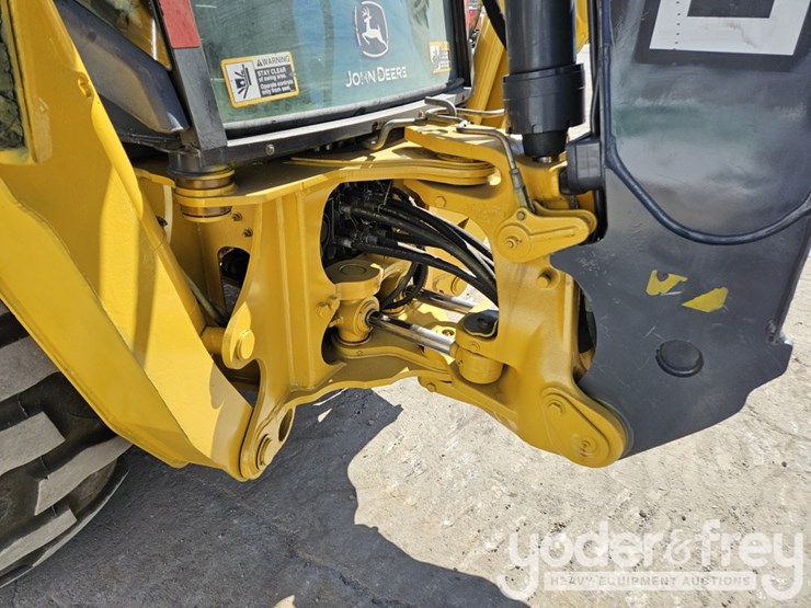 2013-deere-310k-image-21