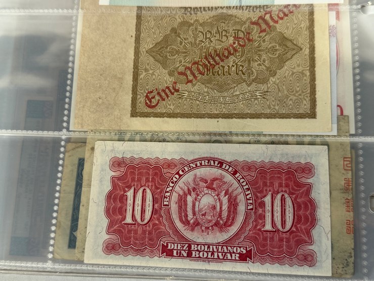 #40307-•-foreign-currency-bank-notes-image-72