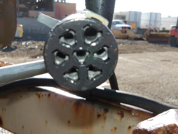 fruehauf-trailer-image-9