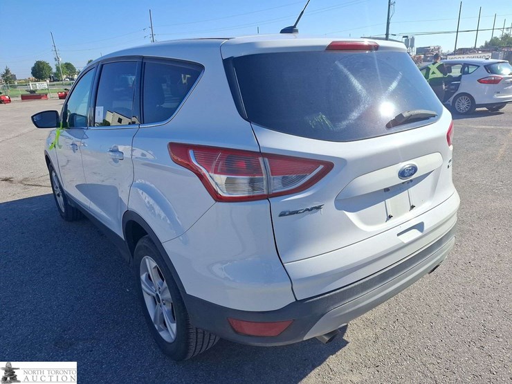 2016-ford-escape-image-7