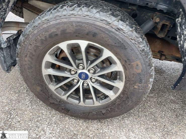 2019-ford-f150-image-22