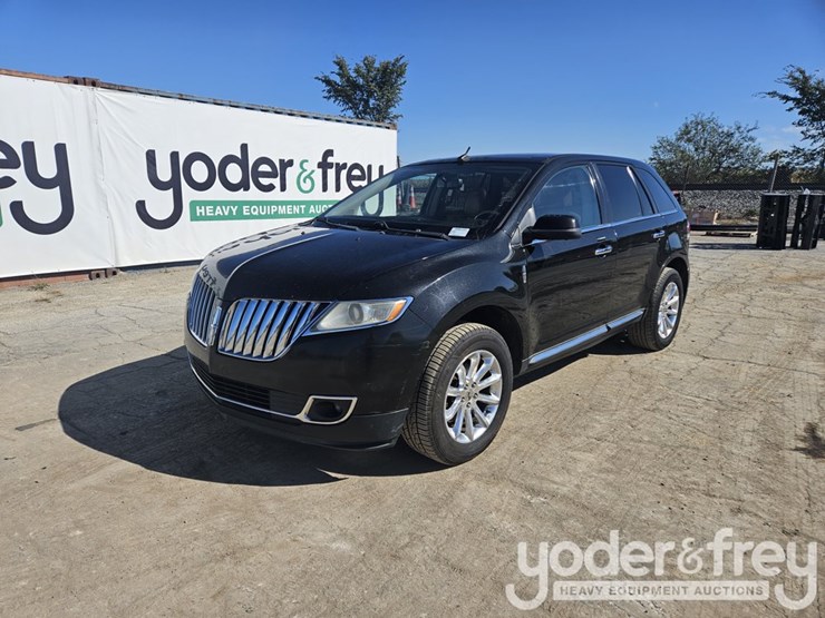 2011-lincoln-mkx-image-1