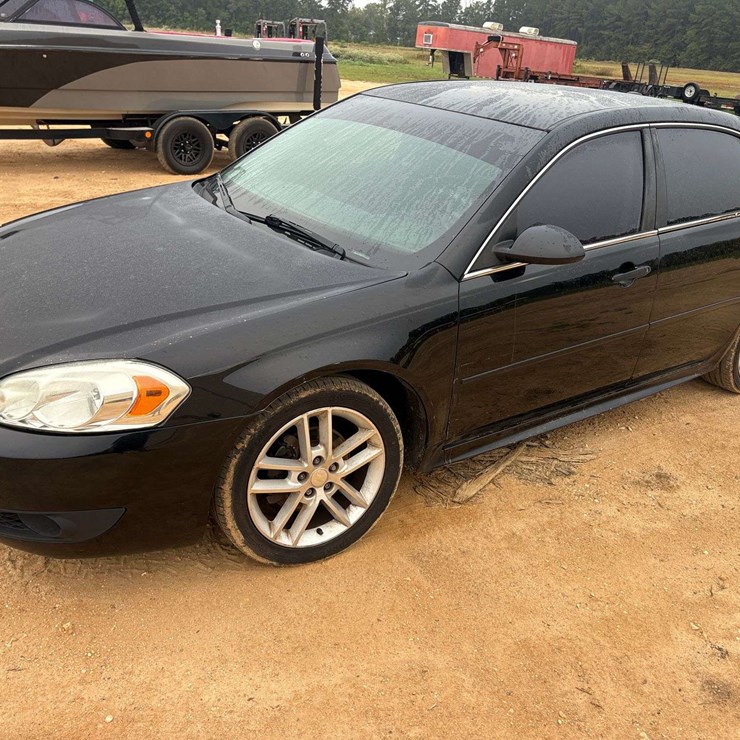 2016 Chevrolet Impala Limited 4 Door Sedan (145,089 Miles)