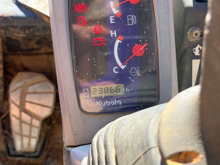 2019-kubota-svl75-2-image-15