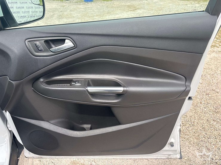 2018-ford-escape-image-18