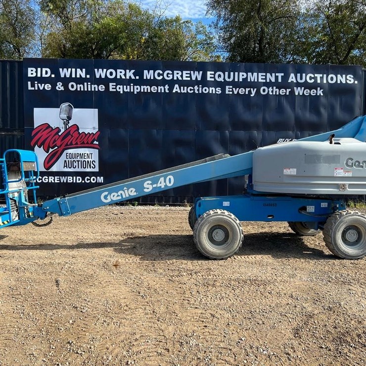 2014 GENIE S40