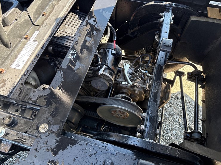 #1073-•-yamaha-umax-2-utility-vehicle-image-12