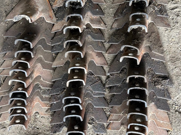 jd-shovels-image-2