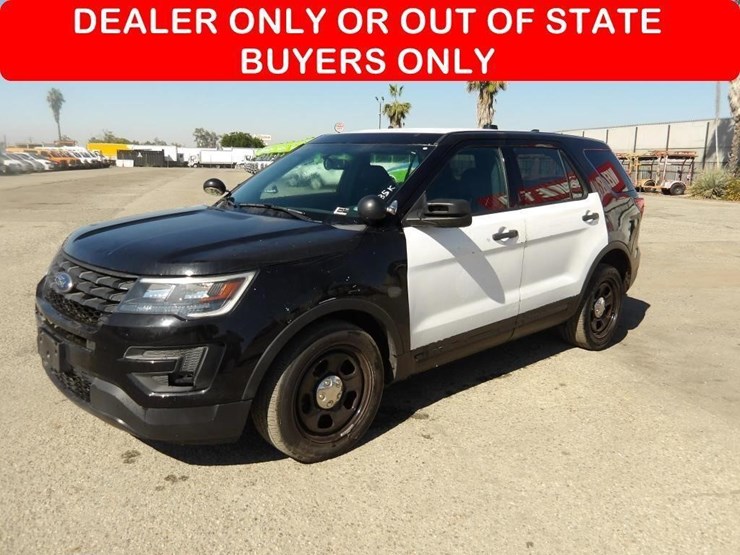 2019-ford-explorer-image-1