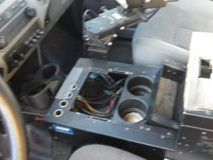 2015-ford-f550-xlt-image-29