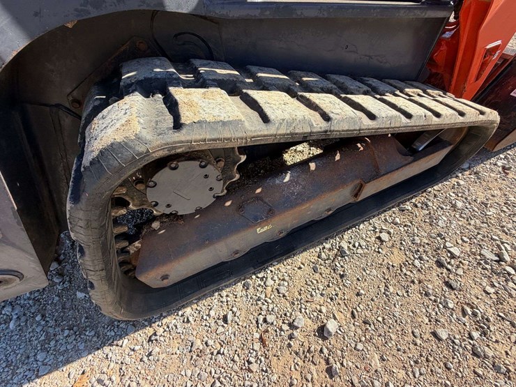 2019-kubota-svl75-2-image-26