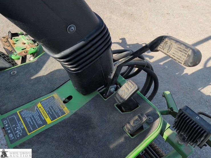 2015-john-deere-2500-image-20