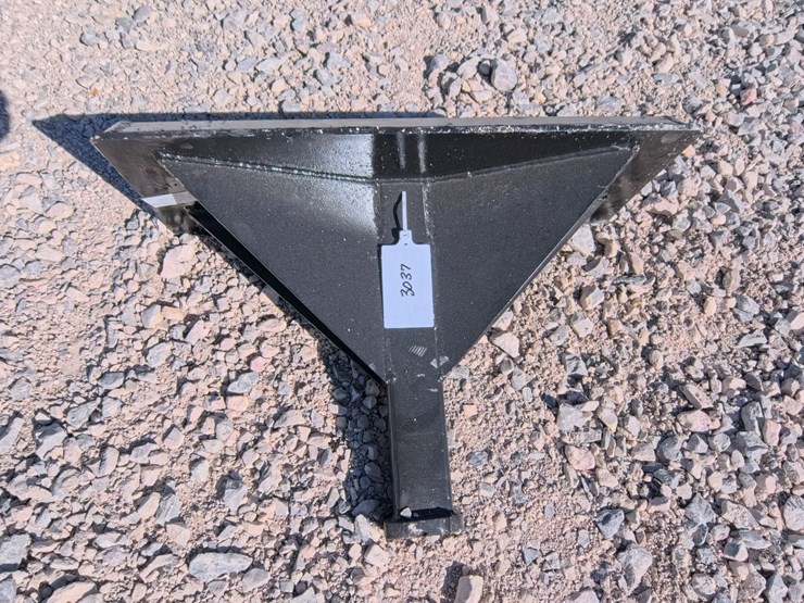 #3037-•-new-trailer-mover-(mini-skid-steer-quick-attach)-image-2