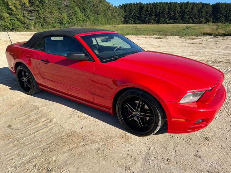 2014-ford-mustang-2-door-coupe-(232,492-miles)-image-6