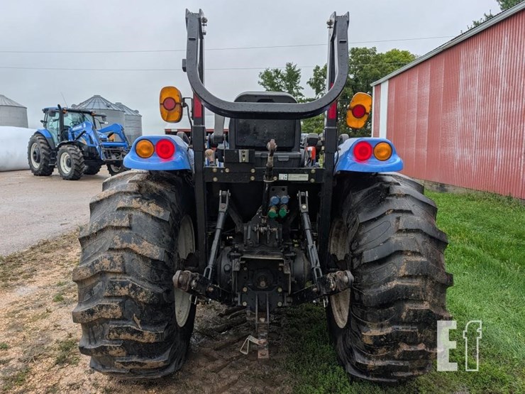 new-holland-boomer-41-image-7
