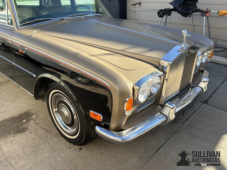 1972-rolls-royce-silver-shadow-4-door-sedan-image-15