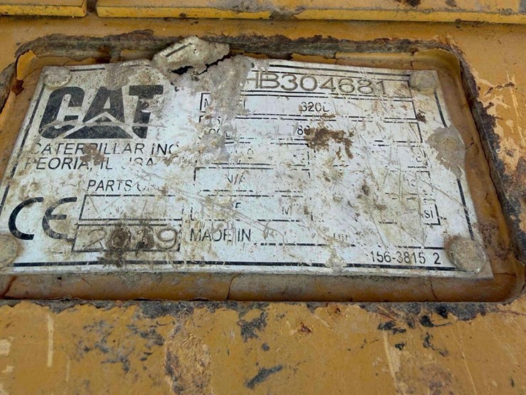 2019-caterpillar-325flcr-image-11