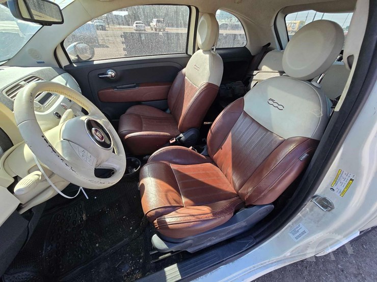 2012-fiat-500-image-9