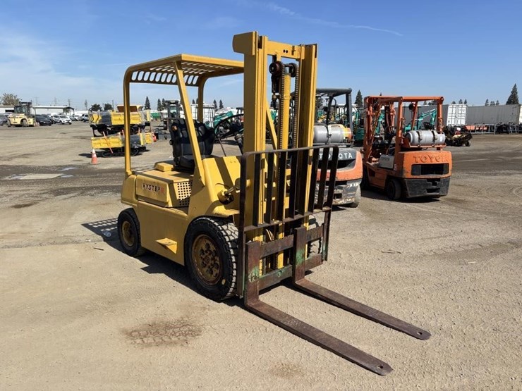 hyster-60-forklift-image-2