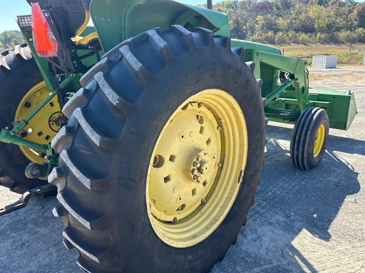 john-deere-2950-image-9