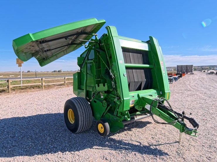 john-deere-569-premium-image-54