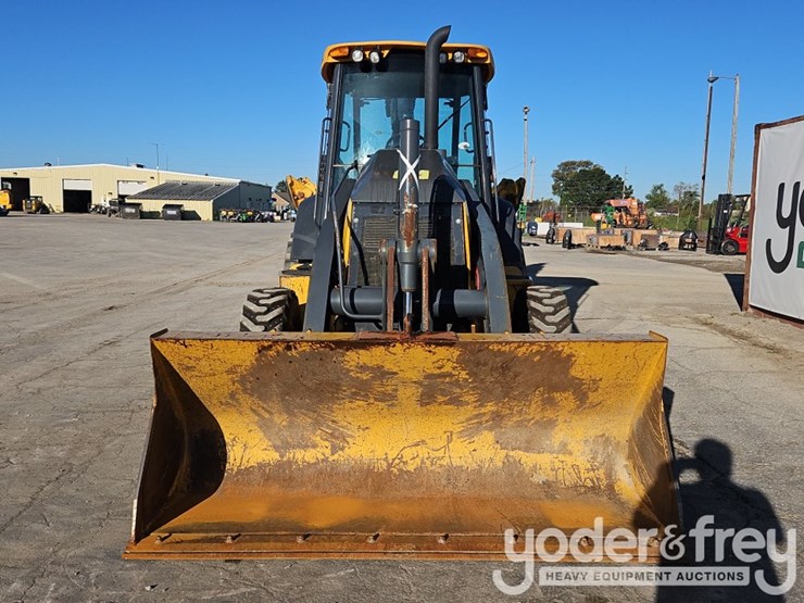2018-deere-410l-image-11