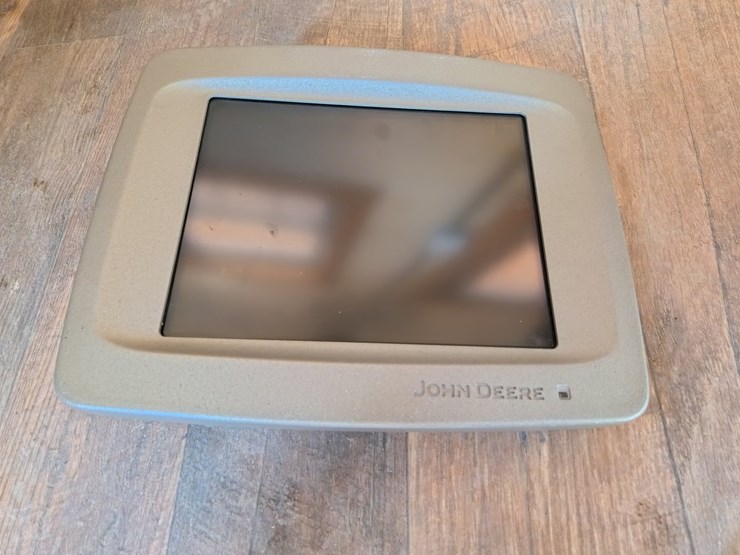 john-deere-569-premium-image-67