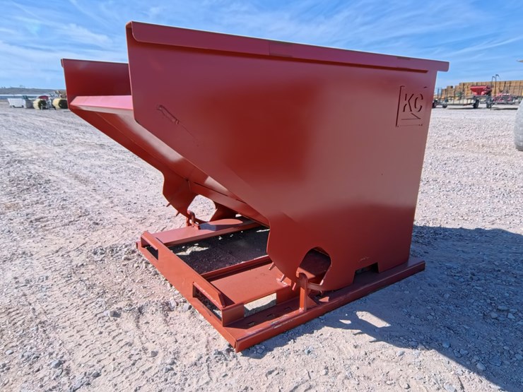 #3033-•-new-2-yard-self-dumping-hopper-image-8
