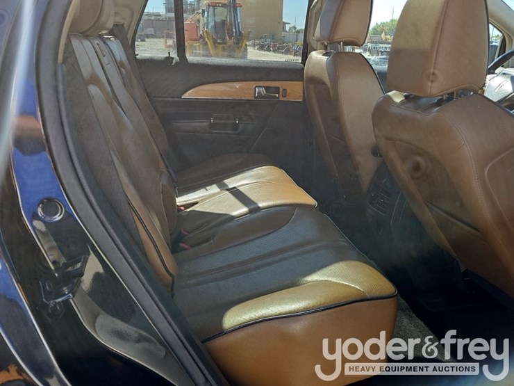2011-lincoln-mkx-image-36
