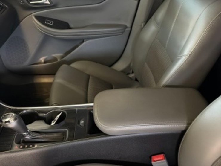 2019-chevrolet-impala-sdn-image-26
