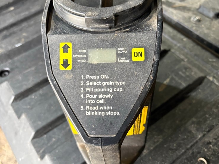jd-moisture-tester-image-3