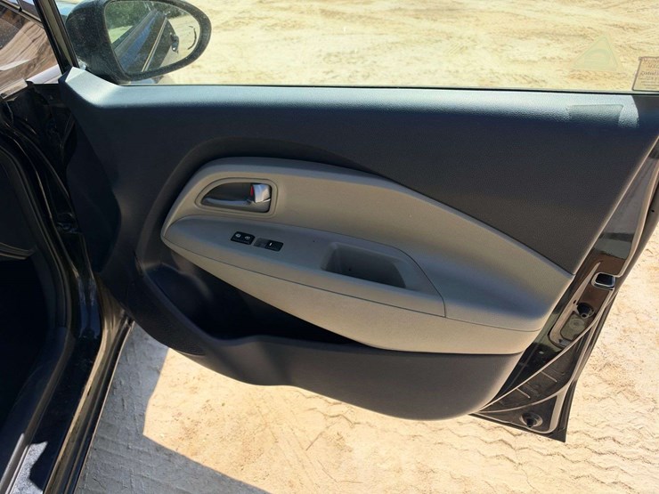 2014-kia-rio-lx-4-door-sedan-(148,347-miles)-image-17