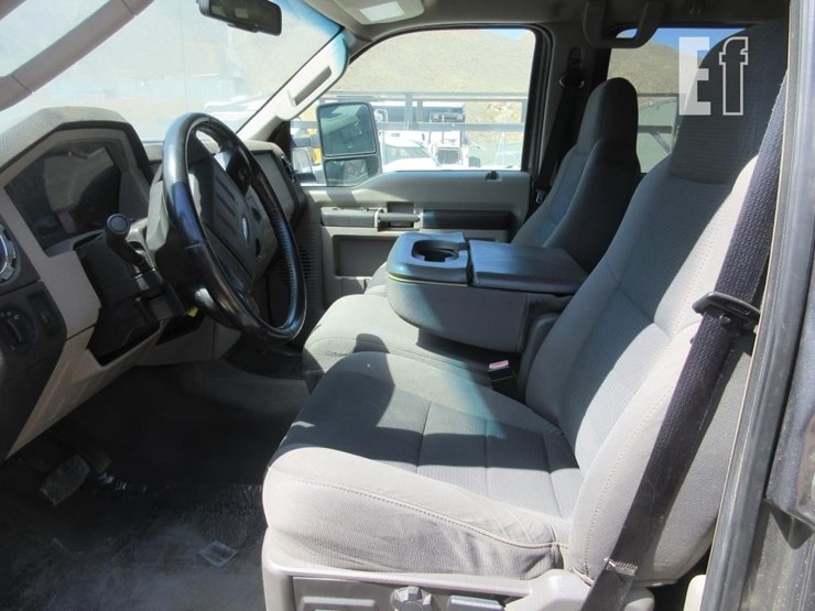 2010-ford-f250-xlt-image-8