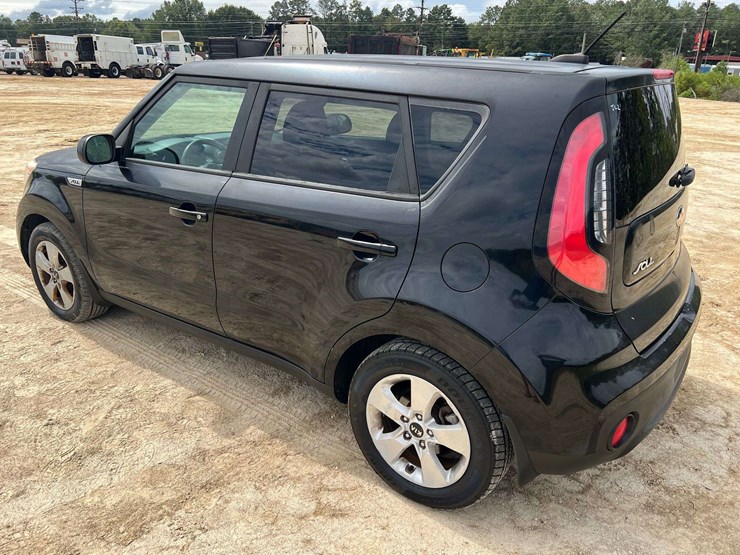 2017-kia-soul-image-2