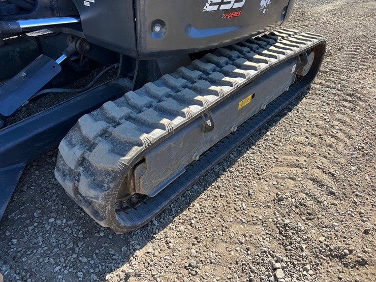 2024-bobcat-e35-image-17