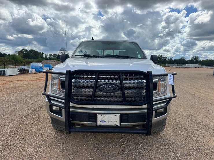 2020-ford-f150-xlt-image-9