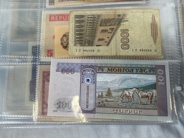 #40311-•-foreign-currency-bank-notes-image-110