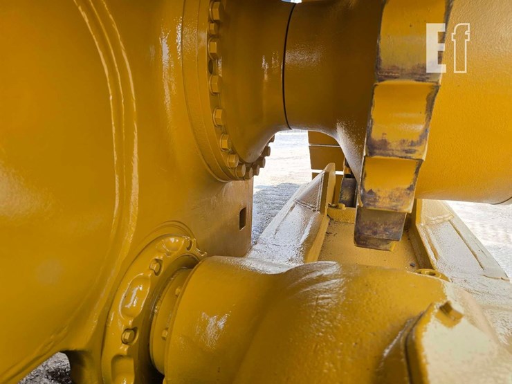 2007-caterpillar-d8t-image-28