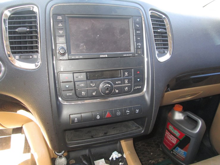 2011-dodge-durango-image-28