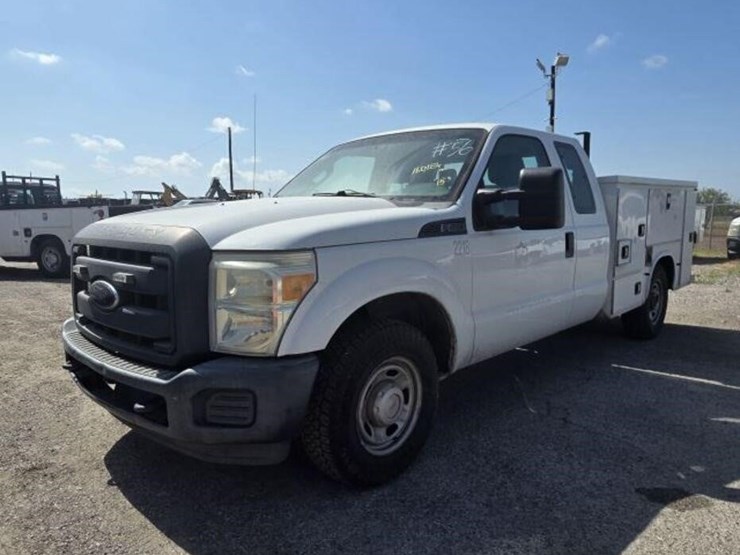 2015-ford-f250-image-1