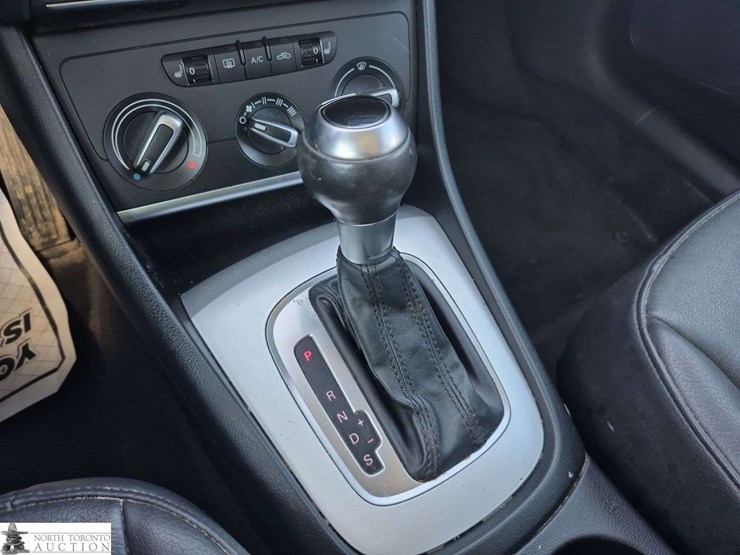 2016-audi-q3-image-19