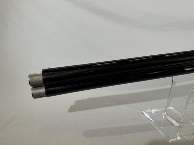 #32-•-mossberg-silver-reserve-ii-over/under-shotgun-image-4