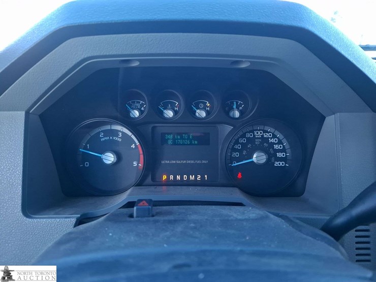 2011-ford-f450-image-11