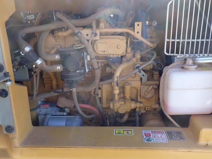 2022-caterpillar-306-cr-image-19