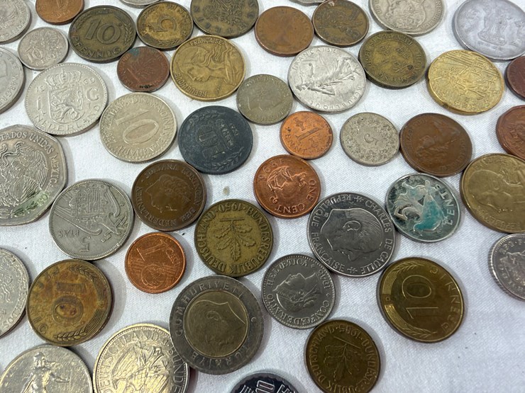 #40136-•-bag-of-misc-foreign-coins-image-14