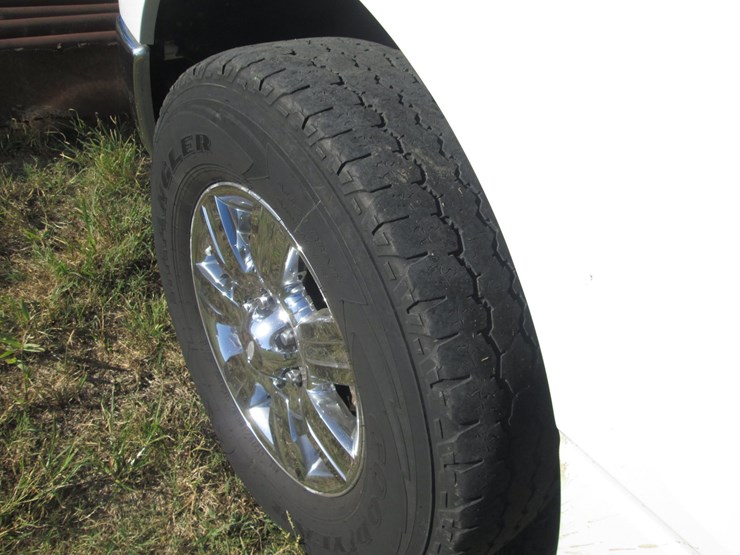 2012-ford-f150-image-16