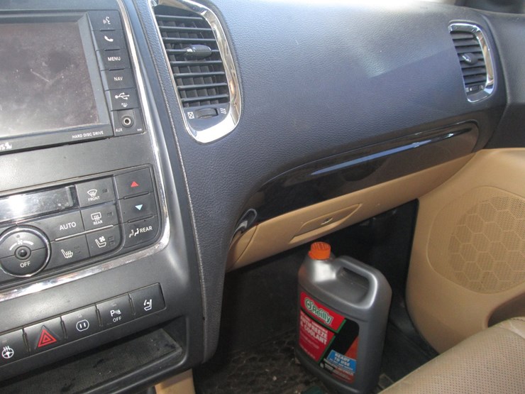 2011-dodge-durango-image-27